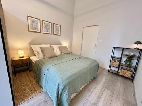 Zentrales Altbau Apartment beim Bahnhof - 6 Gäste