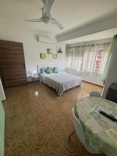 DM CITY CENTRE Alicante Rooms