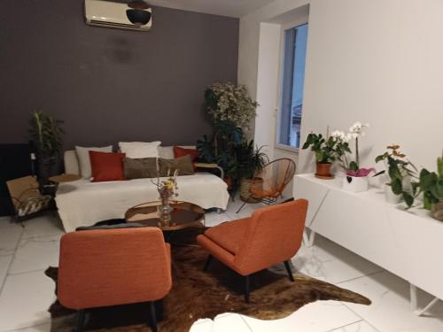 Alpinias Bed and Breakfast photo 11