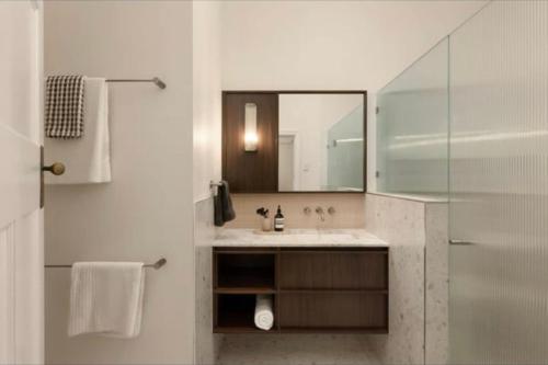 Et badeværelse på Hilltop Hideaway Brisbane