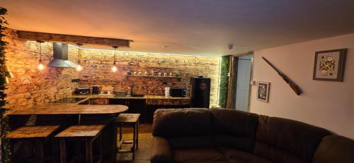 Cowboy Corner - Hot Tub, City Centre, Free Parking photo 19