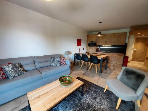 Appartement lumineux avec balcon et parking, Valmorel - FR-1-356-554
