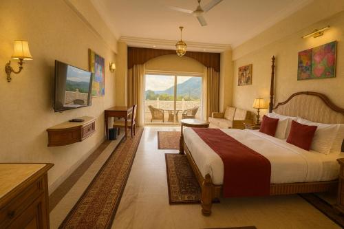 Ένα ή περισσότερα κρεβάτια σε δωμάτιο στο Shastri Lodge