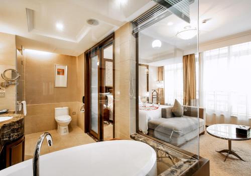 Ένα μπάνιο στο Anji Baihui Hotel