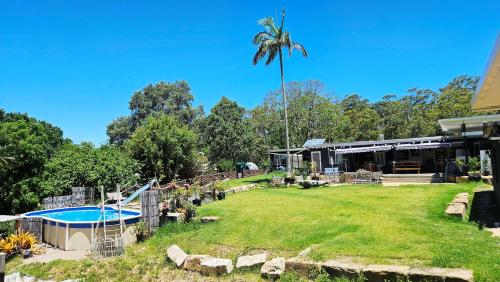 Hồ bơi trong/gần The Hidden Gem of Landsborough