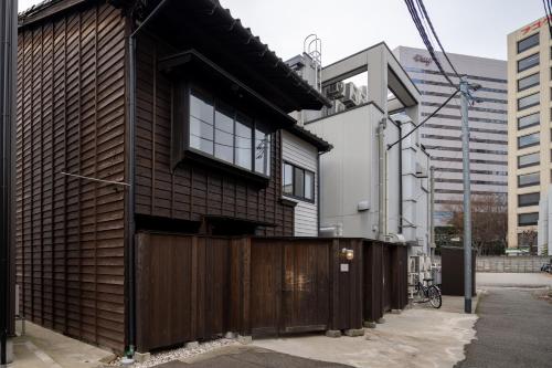 SAKON UKON