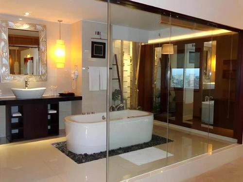 Phòng tắm tại BMC Ha Tinh hotel