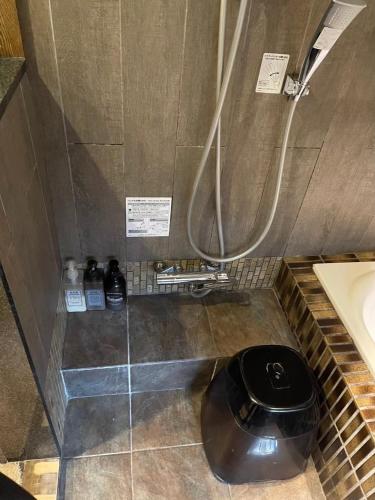 Kyōraku Honkan 杏洛 本館 ,Kyoto Machiya ,Garden Bath