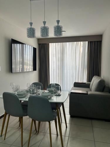 Apartamento en zona 11 Ciudad Guatemala, Cerca de Miraflores
