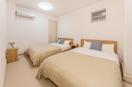 Newly Built 4-Bedroom House in Shopping Street, 8-Min Walk from Akabane Station