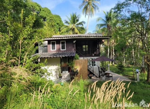 Zahrada ubytování Loki Baan Paa