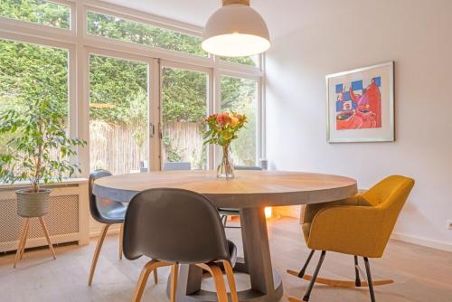 Billede fra billedgalleriet på TOP location 2 bedroom groundfloor home with garden i Haag