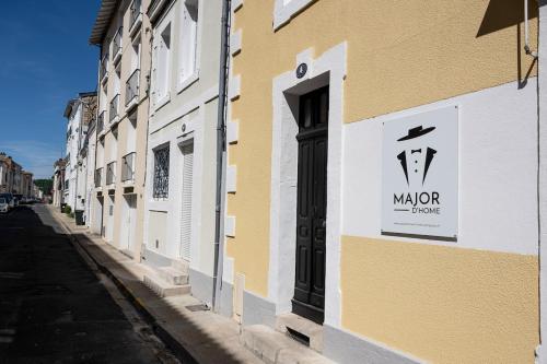 Certifikát, hodnocení, plakát nebo jiný dokument vystavený v ubytování Magnifique appartement de standing climatisé lumineux