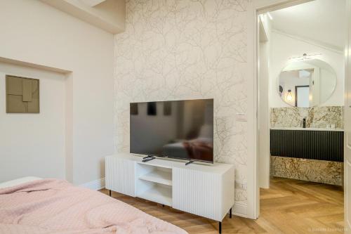 Italianflat - Navigli's Ways