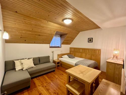 Χώρος καθιστικού στο Govc-Vršnik