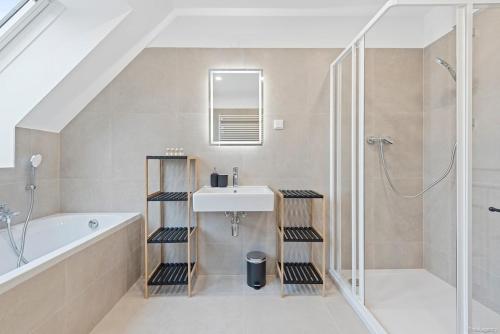 Nüll Residences 38 - Modern Attic Flat with AC