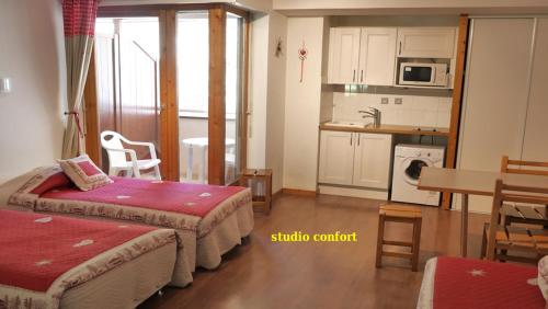 Le Grand Chalet - Le Studio photo 2