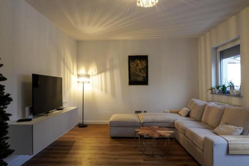 Emmas apartment with private parking and balcony