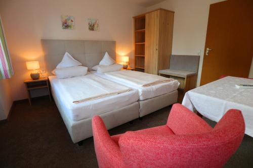 Postel nebo postele na pokoji v ubytování Landhaus Friede