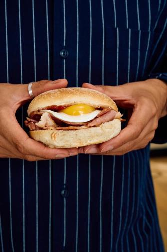 Jídlo v aparthotelu nebo okolí