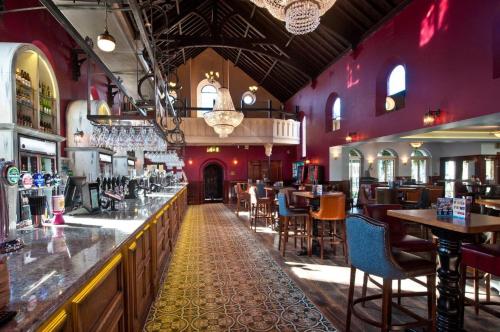 Gallery image of Sandford House Hotel Wetherspoon in Huntingdon