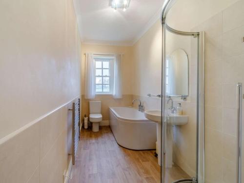 Un baño de 4 Bed in Cockermouth oc-85979