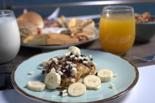 Jídlo v hotelu nebo okolí