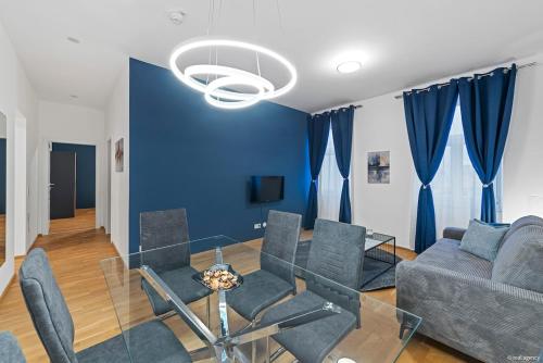 Nüll Residences 29 -3 Rooms for Families, Friends & Work