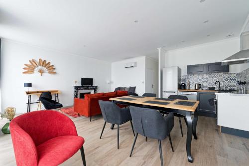 Villa Napoléon - Appart'hôtels au coeur d'Autun - Contact Hôtels