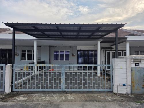 Tòa nhà nơi nhà nghỉ dưỡng tọa lạc