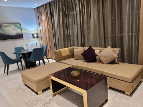 Downtown Dubai Burj Khalifa View 2 BHK Dubai Mall