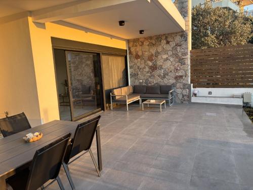 Balcone o terrazza di Sea View Sunrise Luxury Apartment