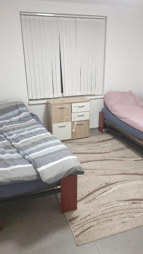 Photo de la galerie de l'établissement Ferienwohnung, à Erkner