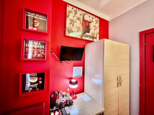 BOBOTEL URBAN Guesthouse