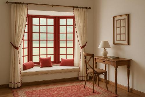 Ένα ή περισσότερα κρεβάτια σε δωμάτιο στο Seclude Hampi 1800