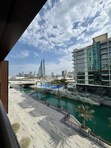 Smart Work Studio in Financial Harbour