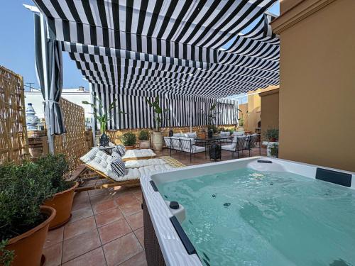 10Pax Terraza minipiscina-jacuzzi Parking free