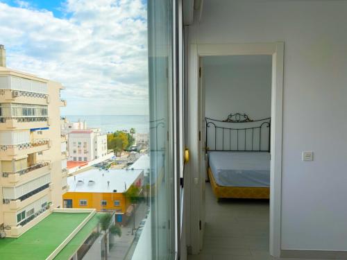 Oasis urbano con piscina by beBalmy