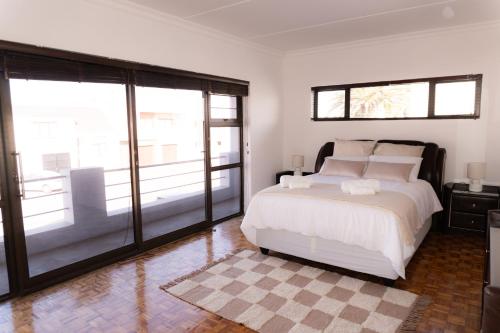 Sunrise Cove Self Catering