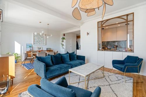 Cosy Family Nest in Montmartre