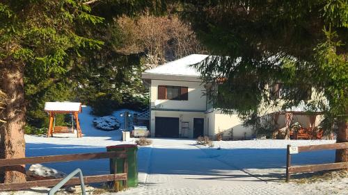 Budova, kde se prázdninový dům nachází