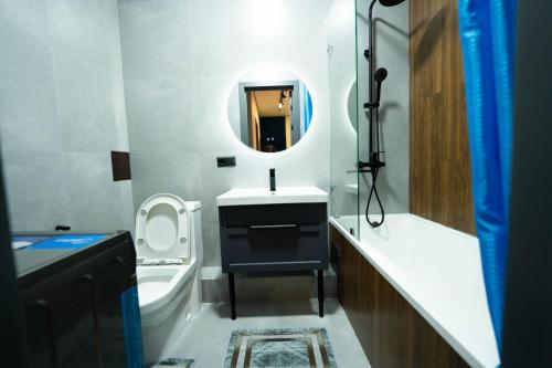 Koupelna v ubytování Самый центр в Алматы рядом с метро