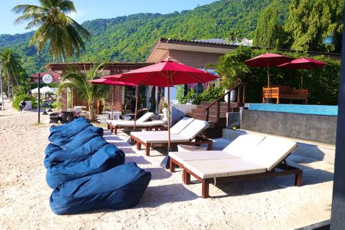 Nespecifikovaný výhled na hory nebo výhled na hory při pohledu z rezortu