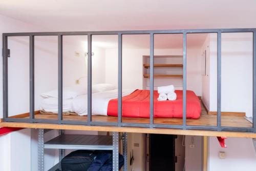 ArtStay Apt Porta Romana Parking 3th floor no lift