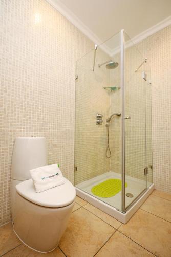 B80 - Gideon Albasol 2 Bed Apartment in Lagos