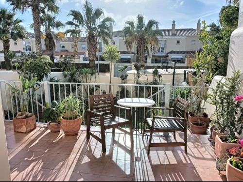 magnífico apartamento con vistas al mar
