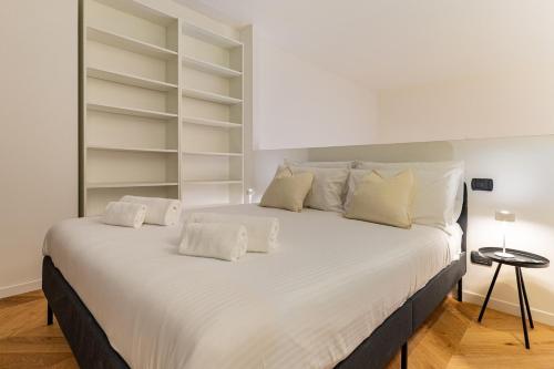 Modern Loft with Projector e Private Garden, Central Station