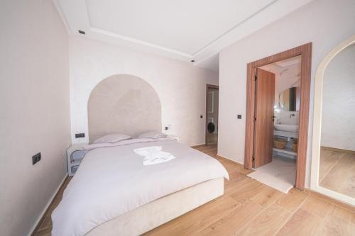 Cozy Delight | Twin Vew - Flats for Rent in Singapore, Singapore - Airbnb