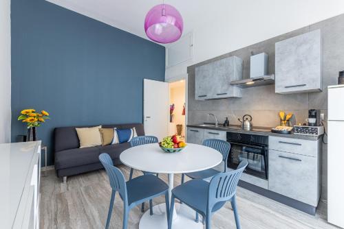 Lovely Apartment - 15 minutes to Duomo