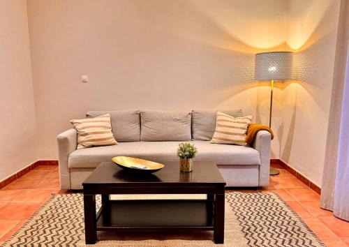 Modern duplex city center 2D2B